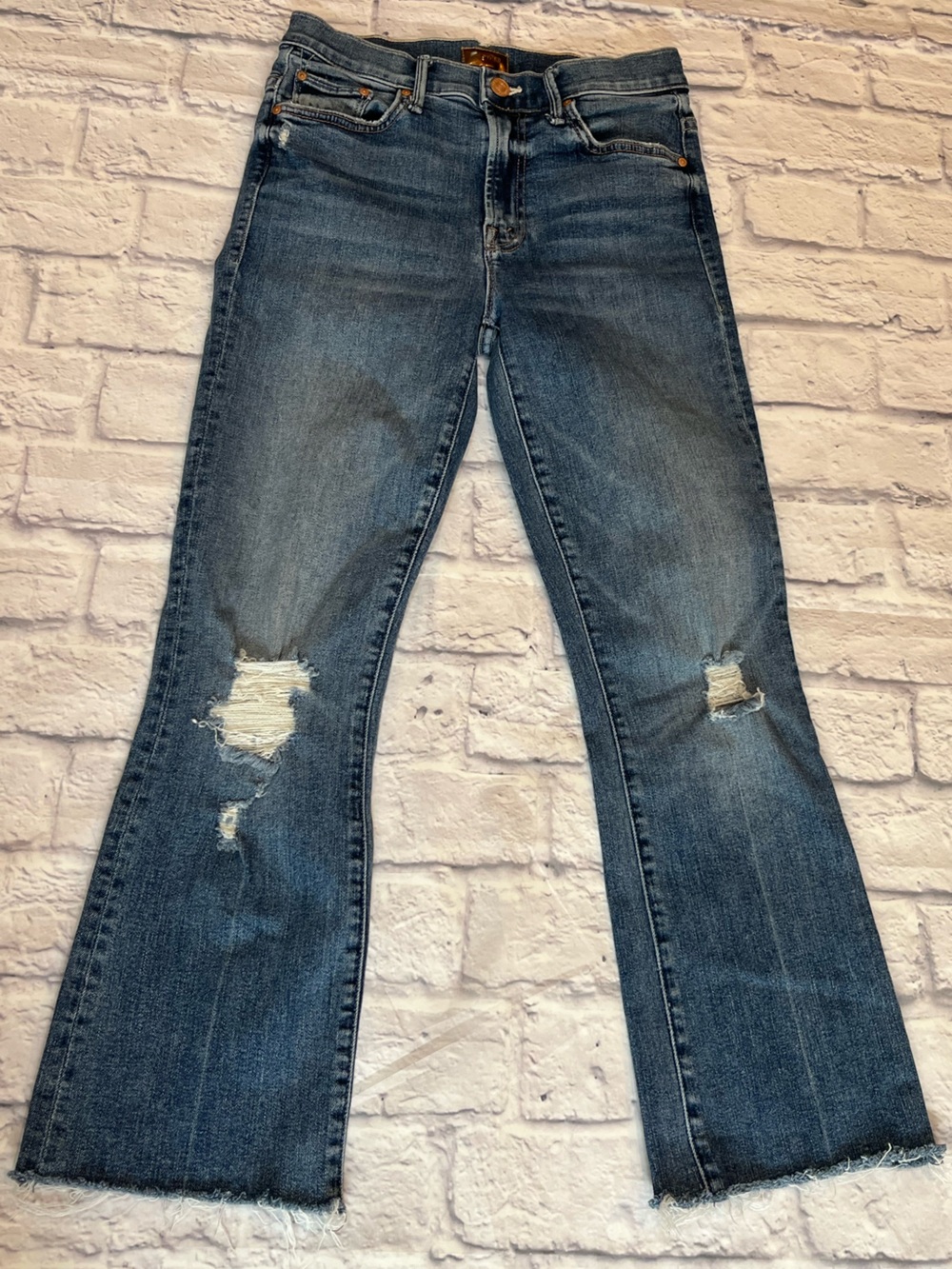 Mother Denim the insider crop step chew fray blue Jeans distressed  25